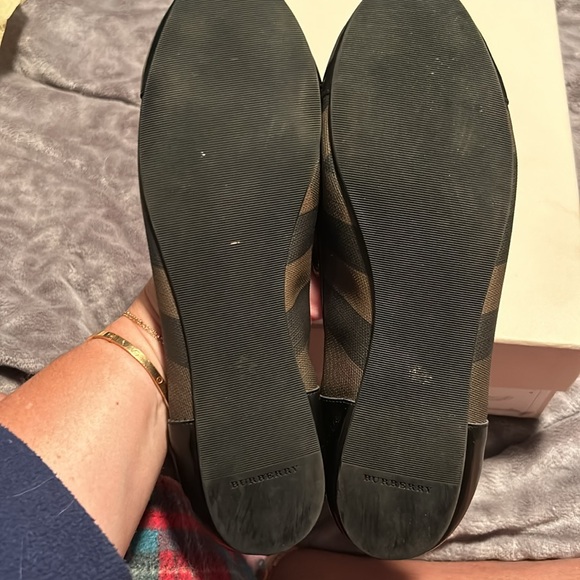 Burberry Nova Ballet Flats - Picture 4 of 11